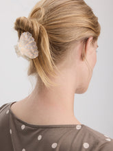 Shell Hair Clip