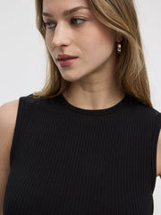 Ribbed Crew-Neck Tank