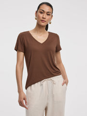 V-Neck Tee - R Essentials