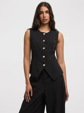 Sleeveless Fitted Vest