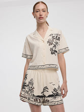 Short-Sleeve Blouse with Pyjama Collar