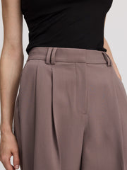Pleated Bermuda - The Studio