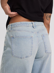 Wide-Leg Mid-Rise Jean - Curvy Fit