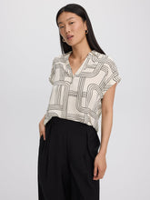 Extended-Sleeve V-Neck Flowy Blouse - R Essentials