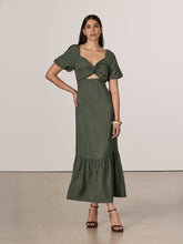 Short-Puffy-Sleeve Tiered Maxi Dress
