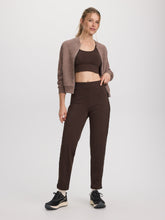 Slim-Leg Pant - PULSE (R) Hyba