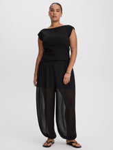 High-Rise Flowy Balloon Pant
