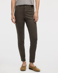 Skinny-Leg High-Rise Jean - The Signature (R)