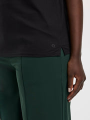 Crew-Neck T-Shirt- DRY-LUX (R) Hyba Essentials