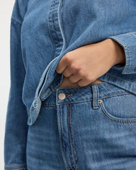 Wide-Leg High-Rise Jean - Curvy Fit