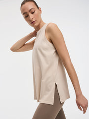 Loose Crew-Neck Tank - Hyba