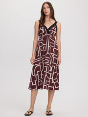 Sleeveless Sweetheart Midi Dress