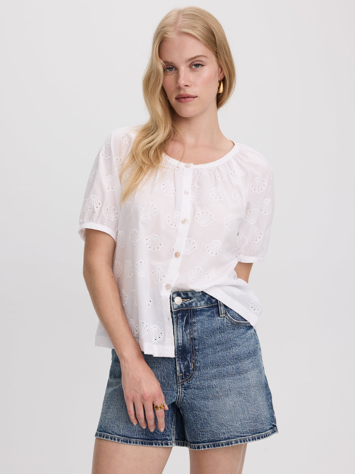 Short-Sleeve Scoop-Neck Loose Blouse