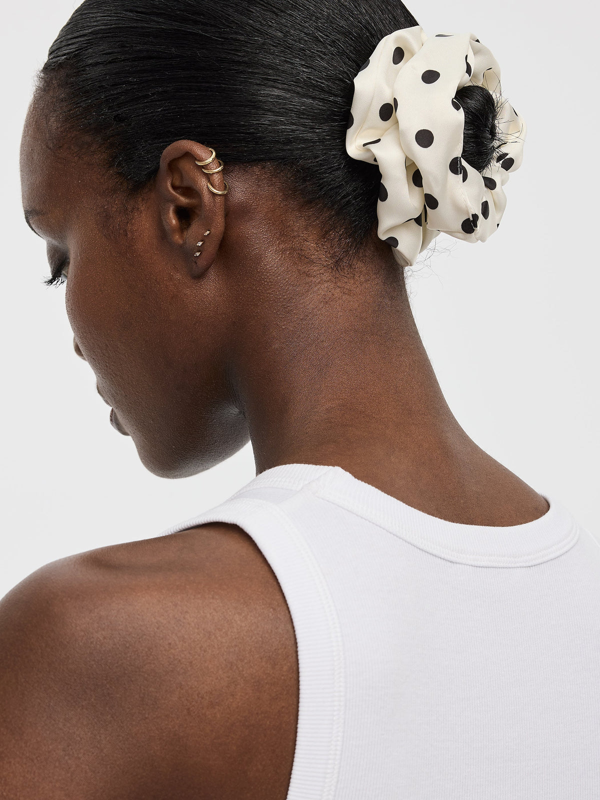 Dotted Scrunchie