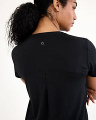 Short-Sleeve Crew-Neck Tee - DRY-LUX (R) Hyba Essentials