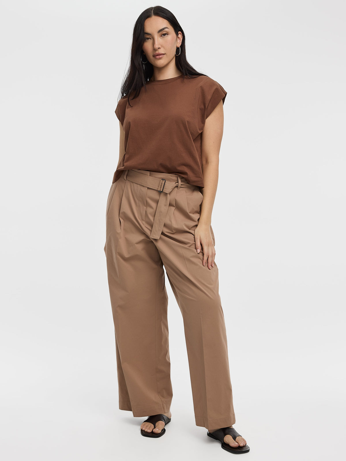 Wide-Leg Belted Pant