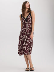 Sleeveless Sweetheart Midi Dress