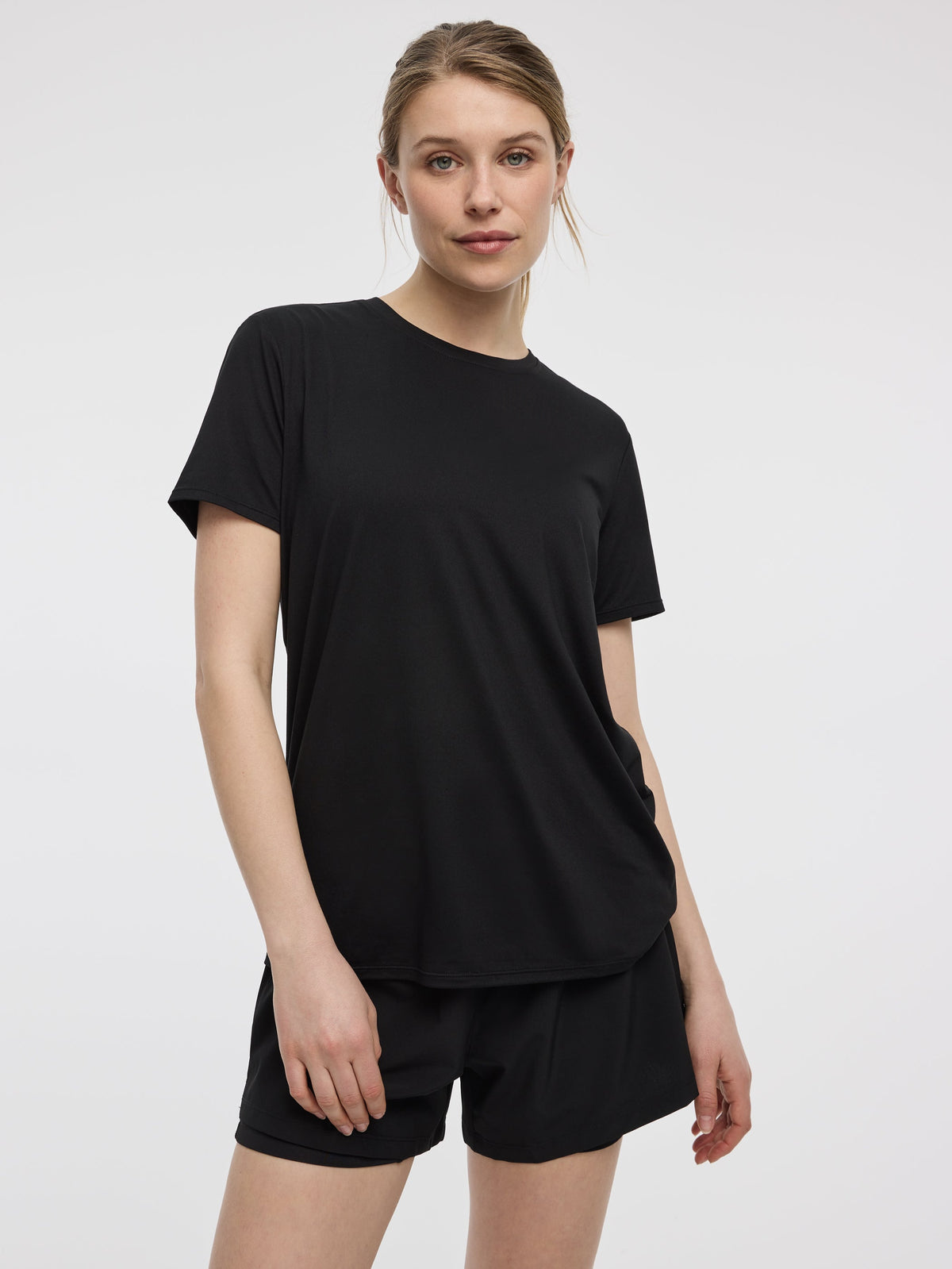 Crew-Neck Tee - DRY-LUX (R) Hyba Essentials