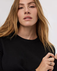 Long-Sleeve Pullover - R Essentials